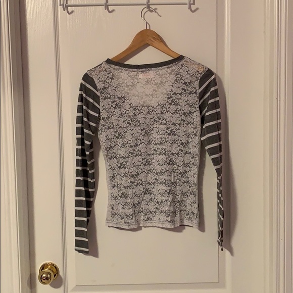 A long sleeve grey and white stripped shirt - Picture 2 of 3